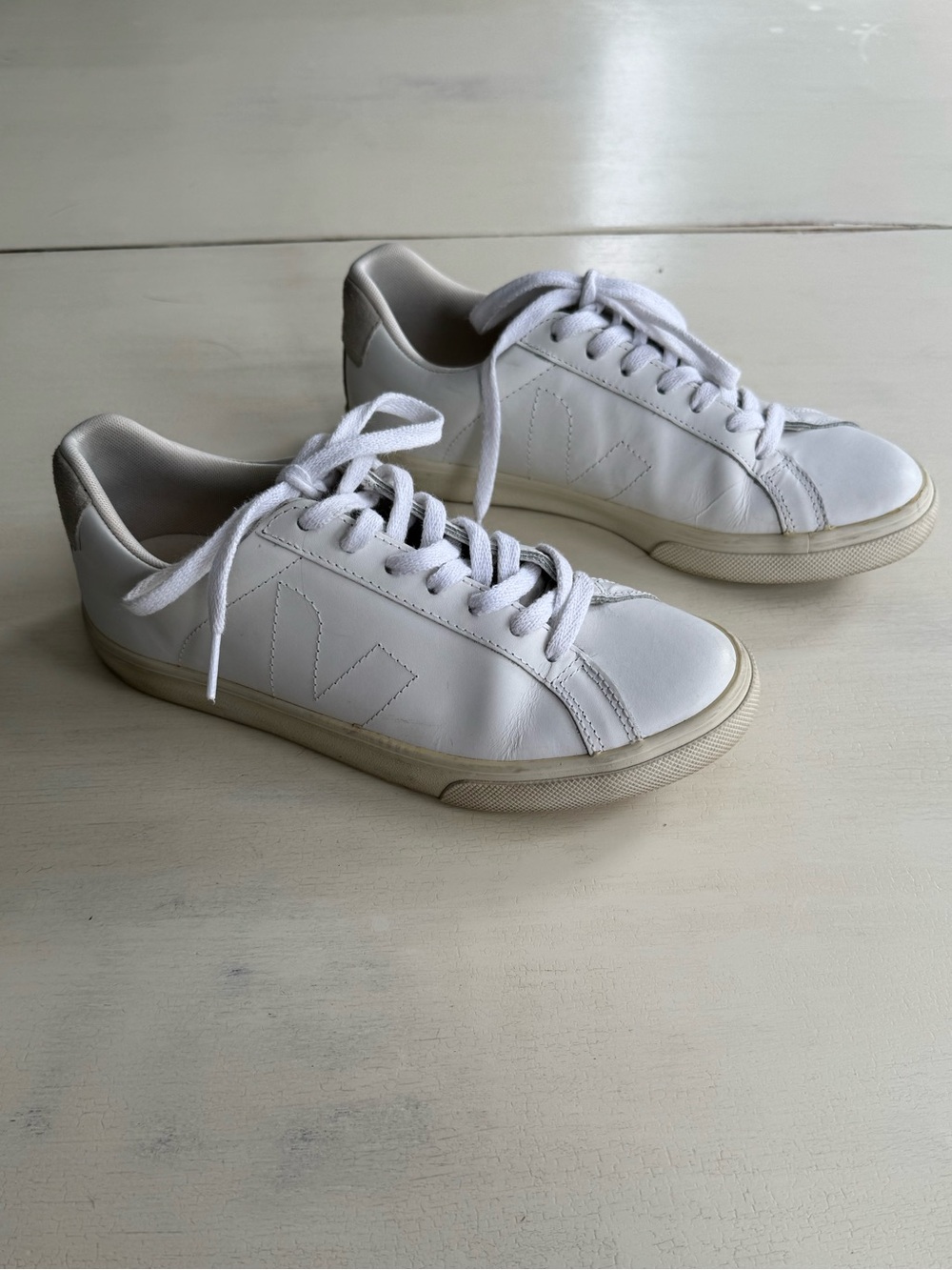 Veja Esplar Leather Logo Sneakers